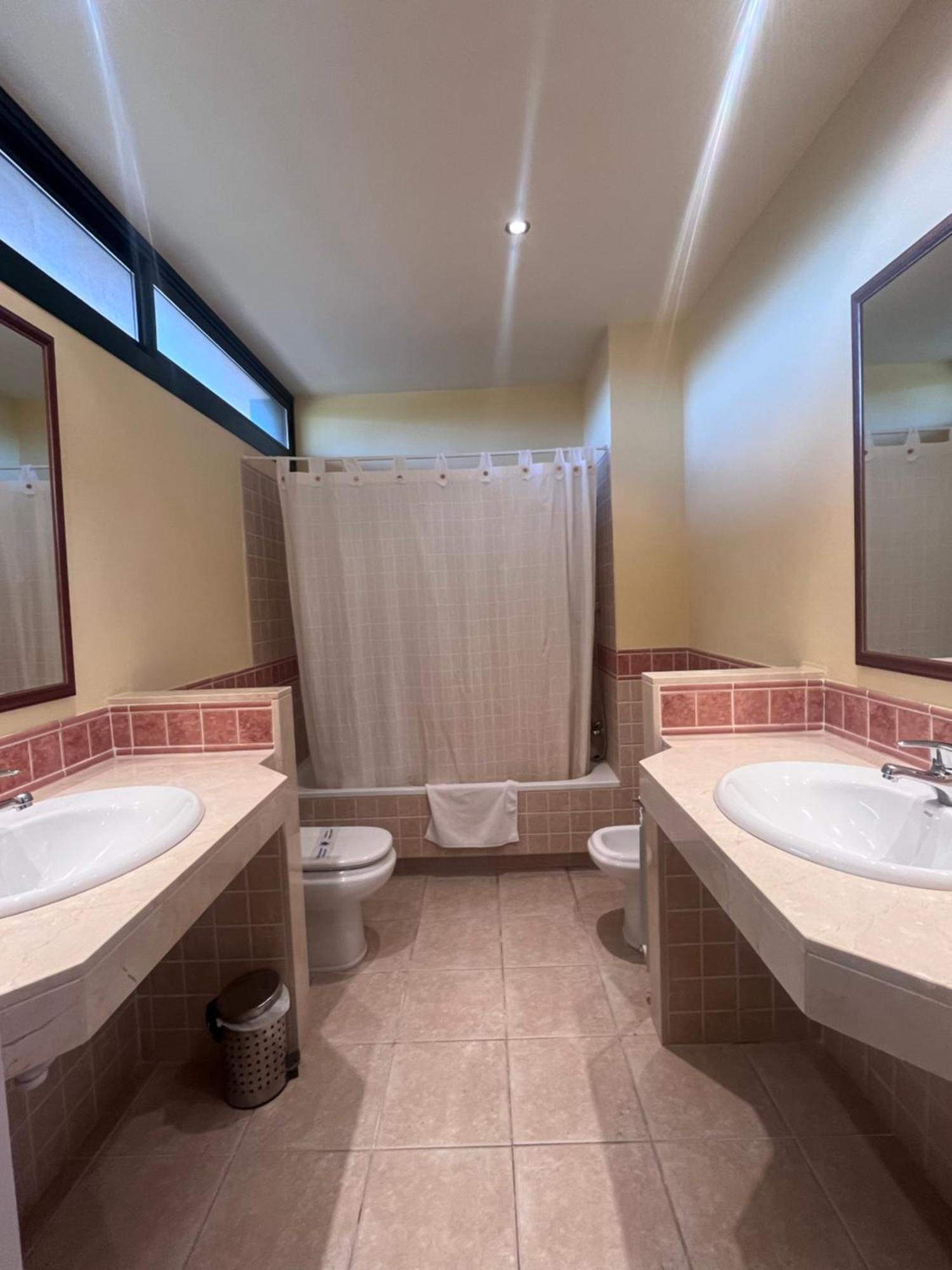 Villa Torremirona Resort Palmeras Navata Ngoại thất bức ảnh
